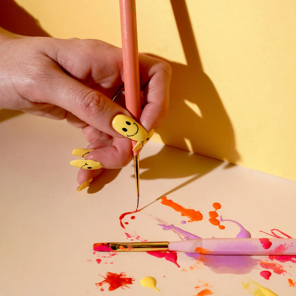 Nail Thoughts - Brush Detailer